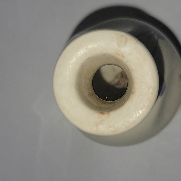 Small Flower Vase - Picture 4 of 4